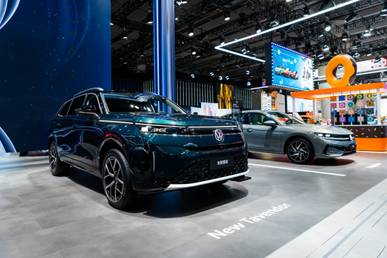 2025112103 2025112103